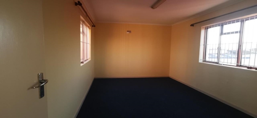 To Let 3 Bedroom Property for Rent in Strandfontein Western Cape